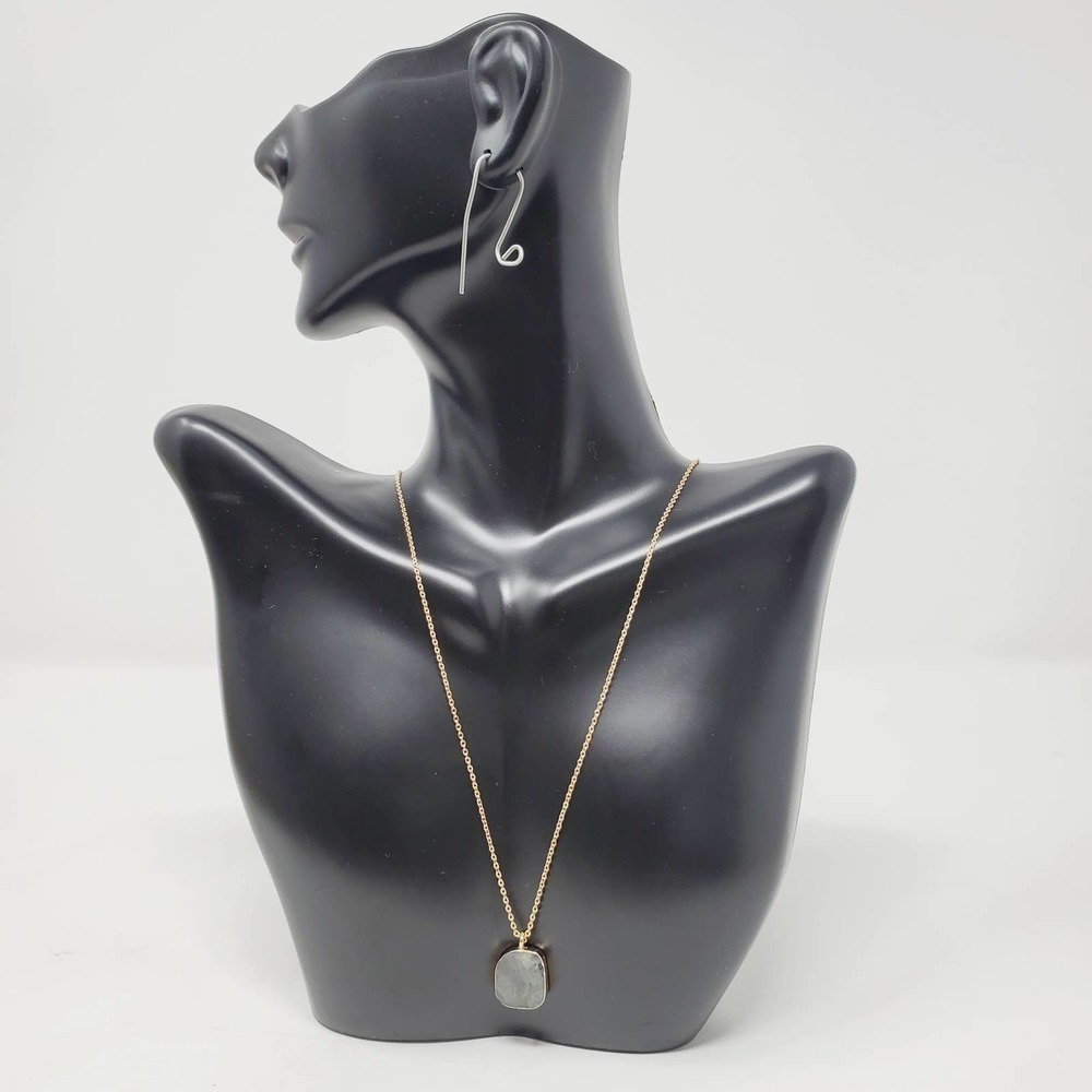Jane Marie Stone Pendant Adjustable Gold Tone Necklace 19"